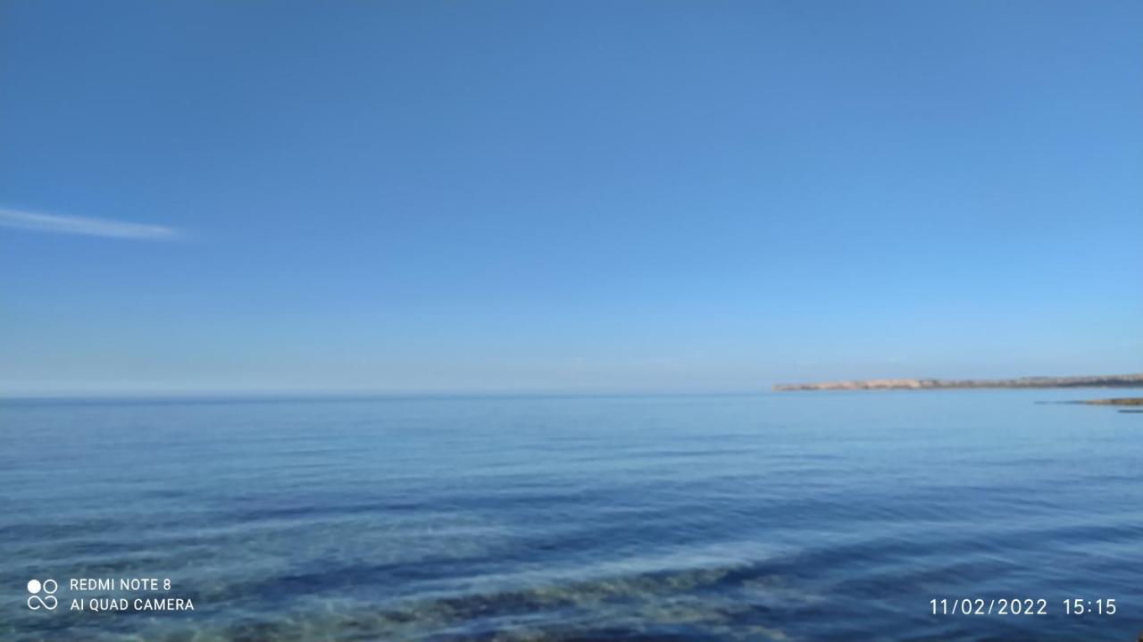 Case Cala Bucerno Кастеллуццо Екстер'єр фото